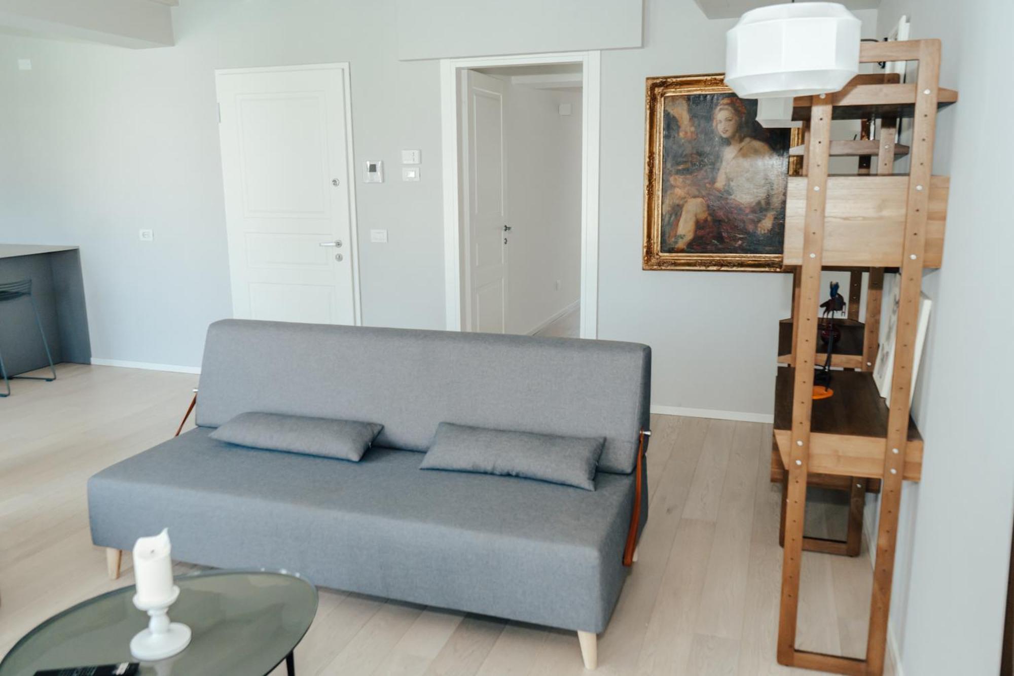 C House Rooms Lake Peschiera del Garda Exterior photo